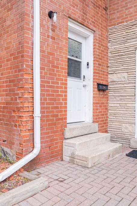 Harmony Home Near University Of Waterloo Ngoại thất bức ảnh