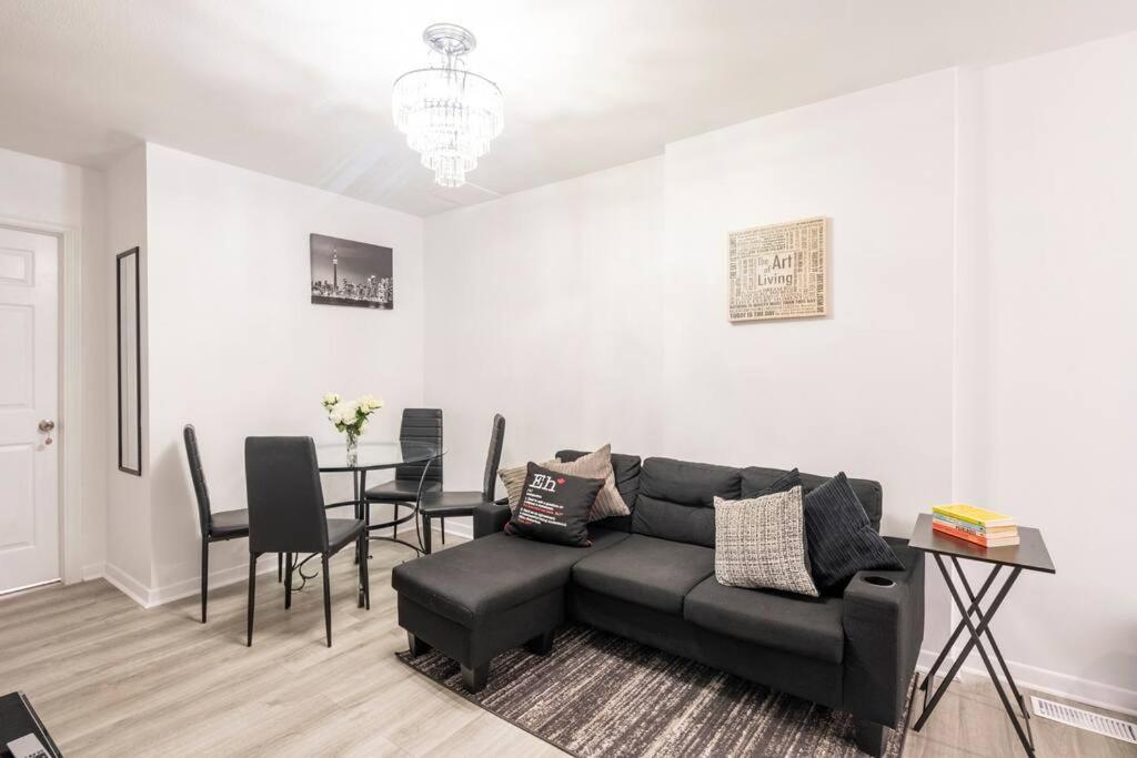 Harmony Home Near University Of Waterloo Ngoại thất bức ảnh