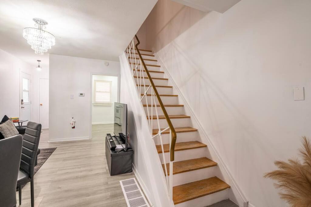 Harmony Home Near University Of Waterloo Ngoại thất bức ảnh