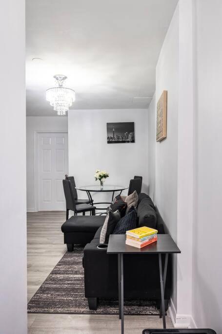 Harmony Home Near University Of Waterloo Ngoại thất bức ảnh