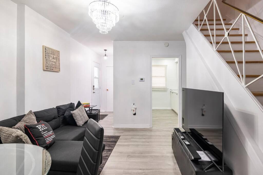 Harmony Home Near University Of Waterloo Ngoại thất bức ảnh